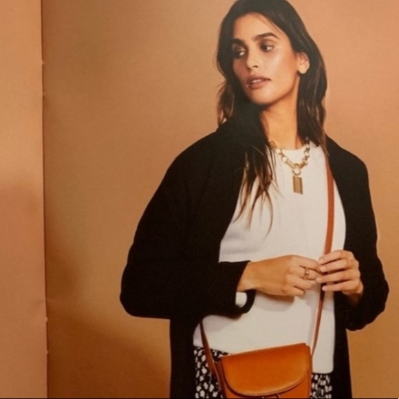 JJ  Winters Leather purse. - Picture 5 of 7